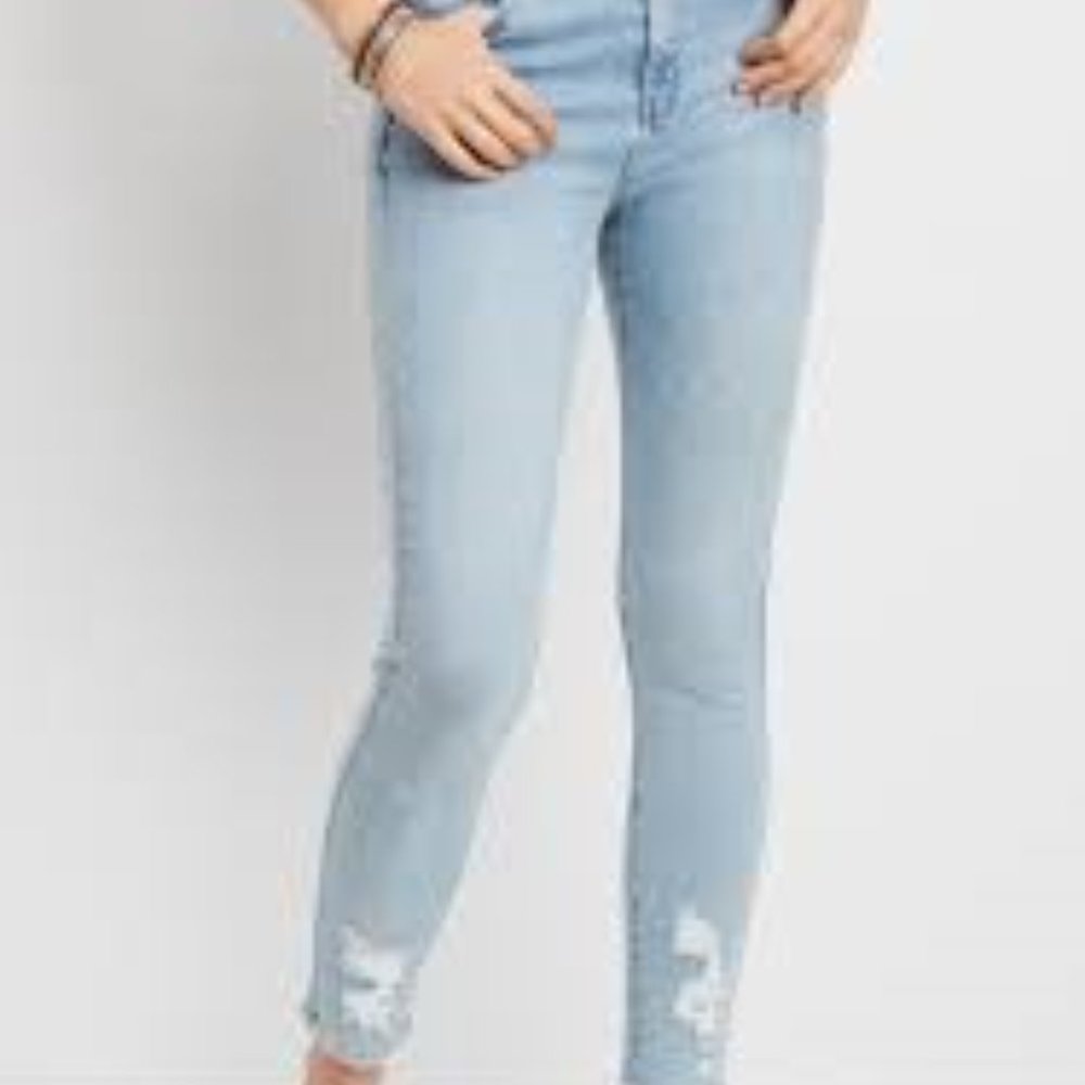 KanCan x Maurices High Rise Destructed Hem Skinny Jeans Size 26 EUC Denim